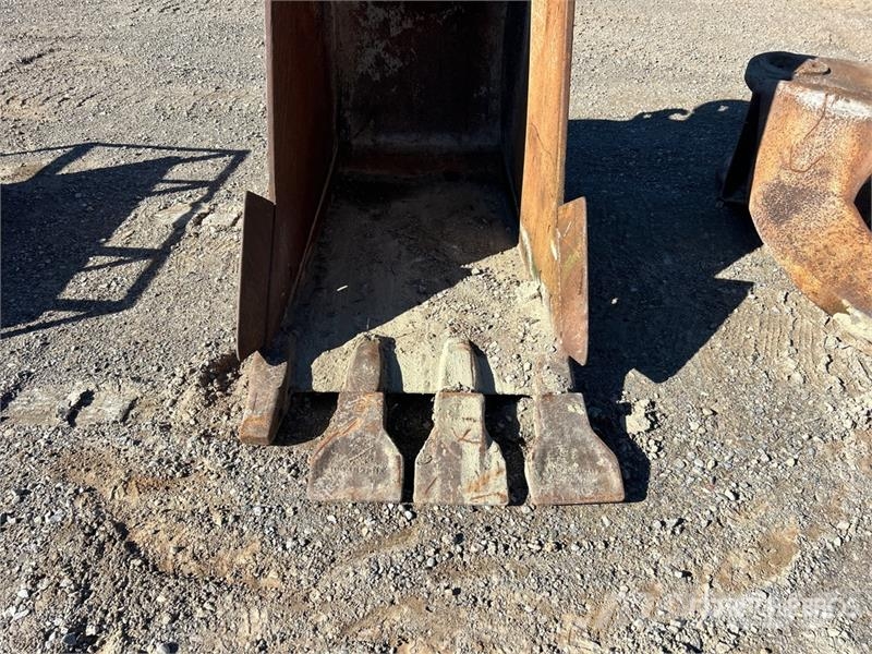  38 in Digging Excavator Bucket دلاء