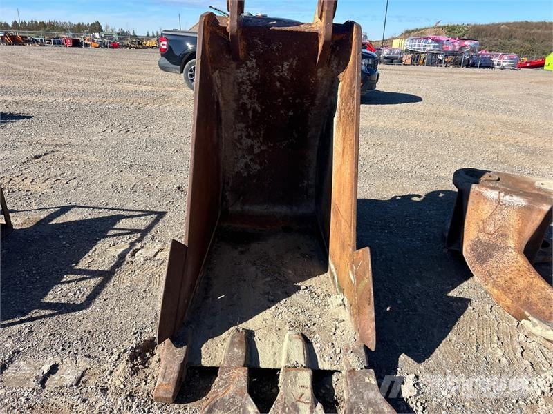  38 in Digging Excavator Bucket دلاء