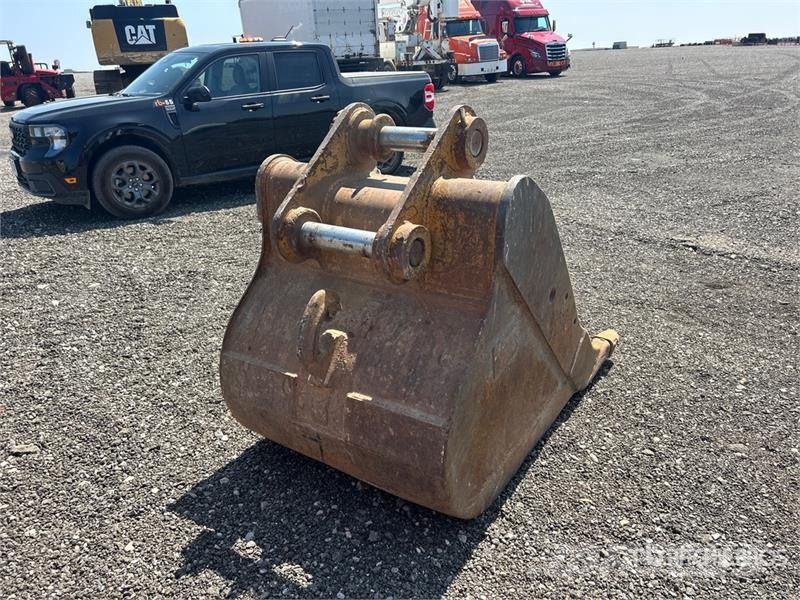39 in Q/C Digging Bucket - Fits Cat 321C Godet
