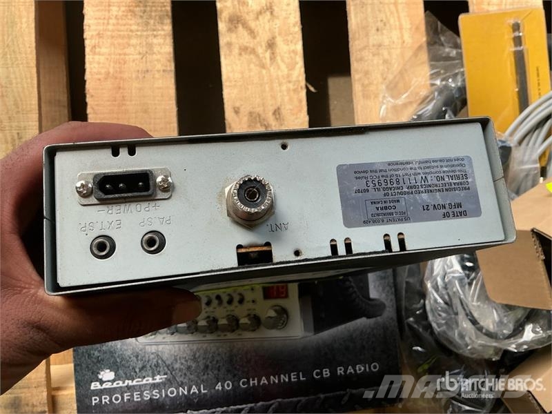 40 Channel CB radio Drugi deli