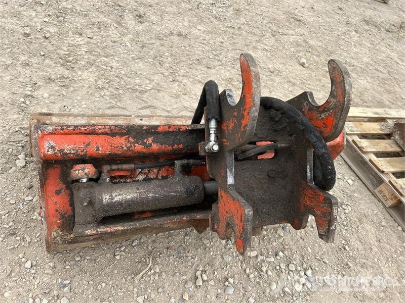 40 in Hydraulic Tilting Excavator Bucket Kašike / Korpe