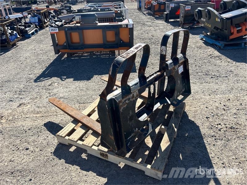  41 in Skid Steer Forks شوكات