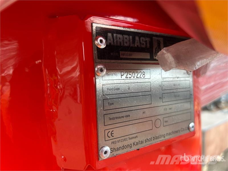  410200L Industrial 200L Sandblaster Pot (Unused) Sonstige Baumaschinen