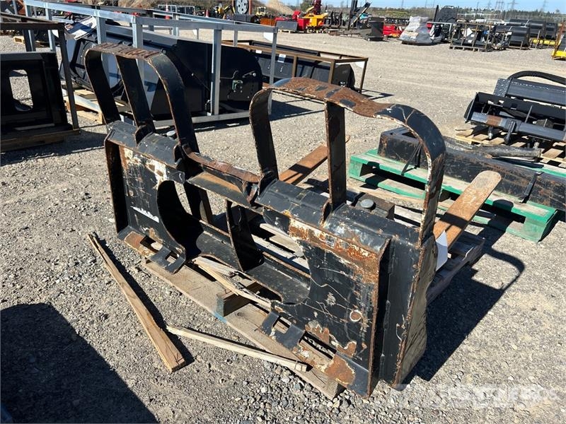  42 in Skid Steer Forks Forche