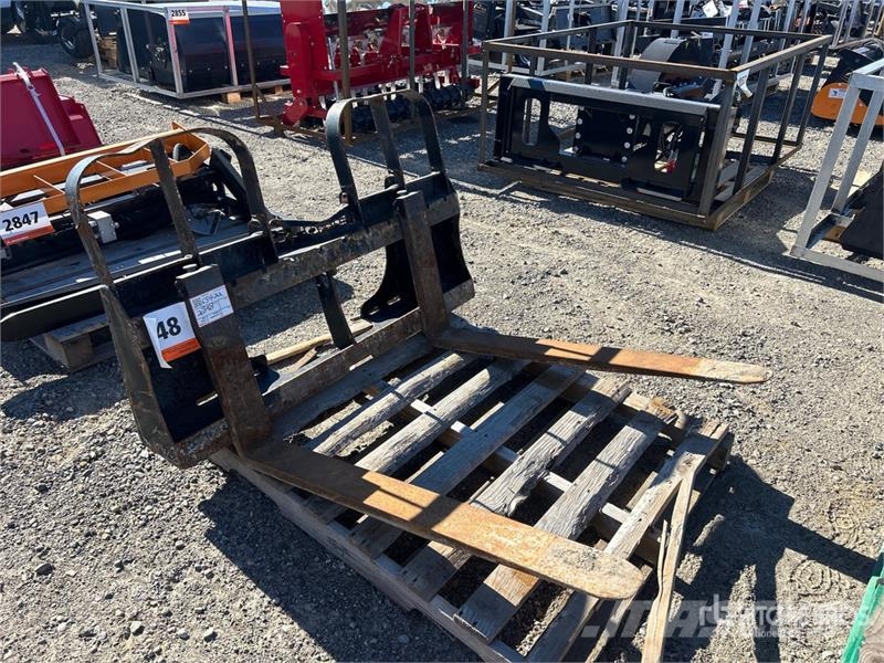  42 in Skid Steer Forks Forche