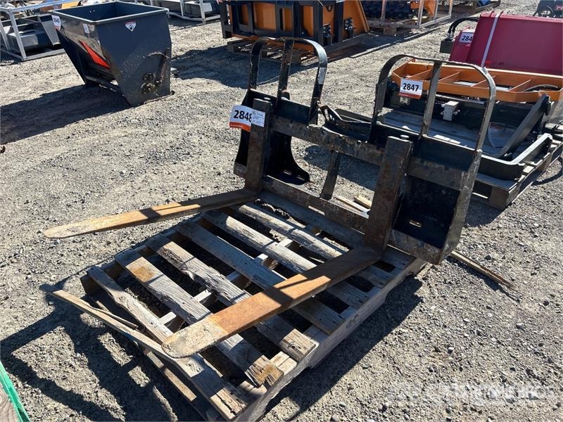  42 in Skid Steer Forks Forche