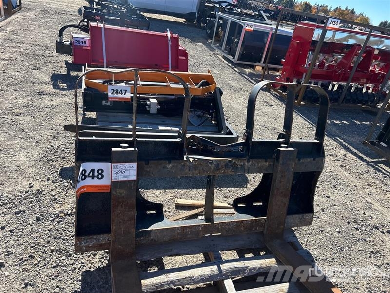  42 in Skid Steer Forks Forche