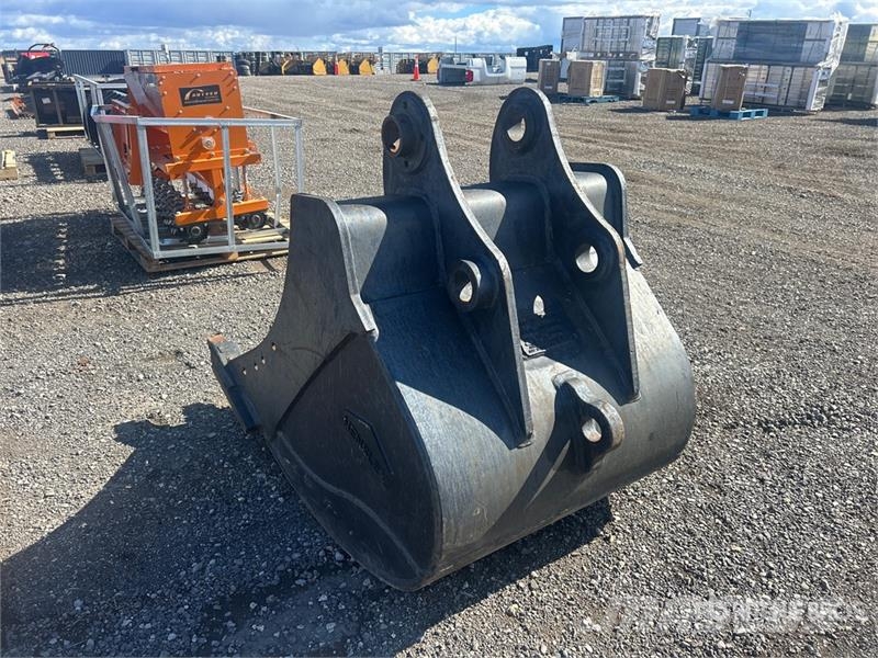  44 in Digging Excavator Bucket Buckets