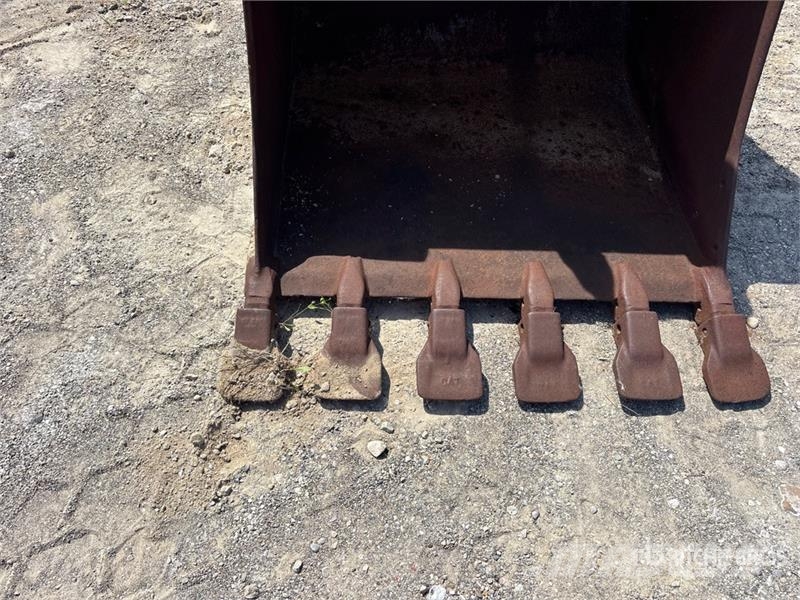 44 in Q/C Digging Excavator Bucket Godet