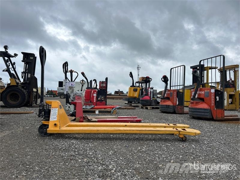4400 lb Pallet Jack Kézi raklapemelő