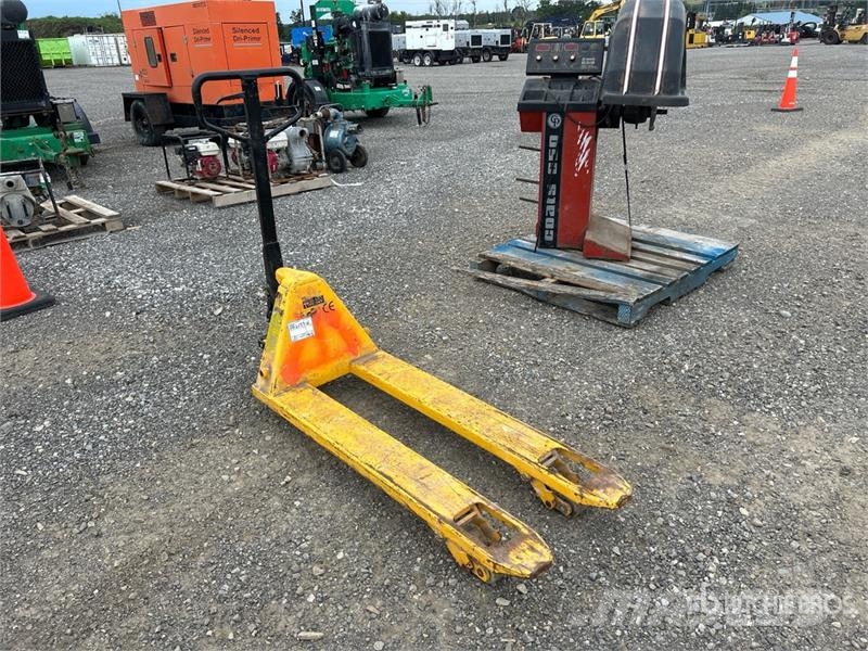 4400 lb Pallet Jack Ročni paletnik