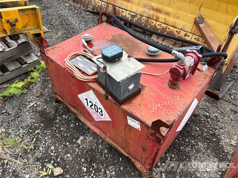 449 L Steel Gasoline Fuel Tank Üzemanyag- és adaléktartályok