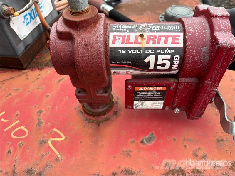 449 L Steel Gasoline Fuel Tank Üzemanyag- és adaléktartályok