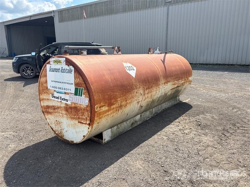 4540 L Skid Mounted Steel Diesel Fuel Tank Nádrže na palivo a aditiva