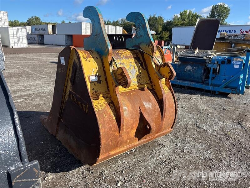 46 in Q/C Digging Excavator Bucket - Fits John Dee Buckets