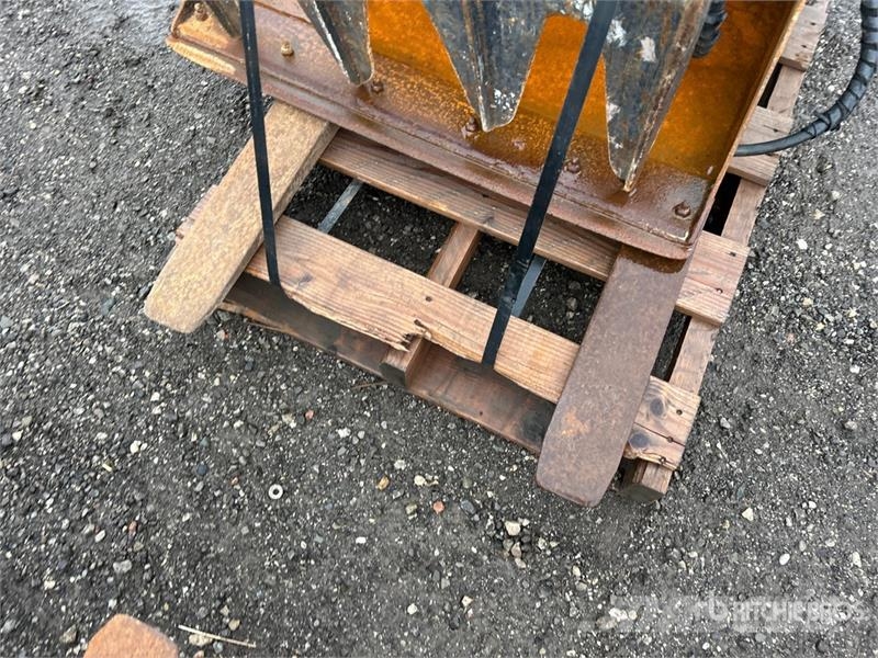  46 in Wheel Loader Forks Forks