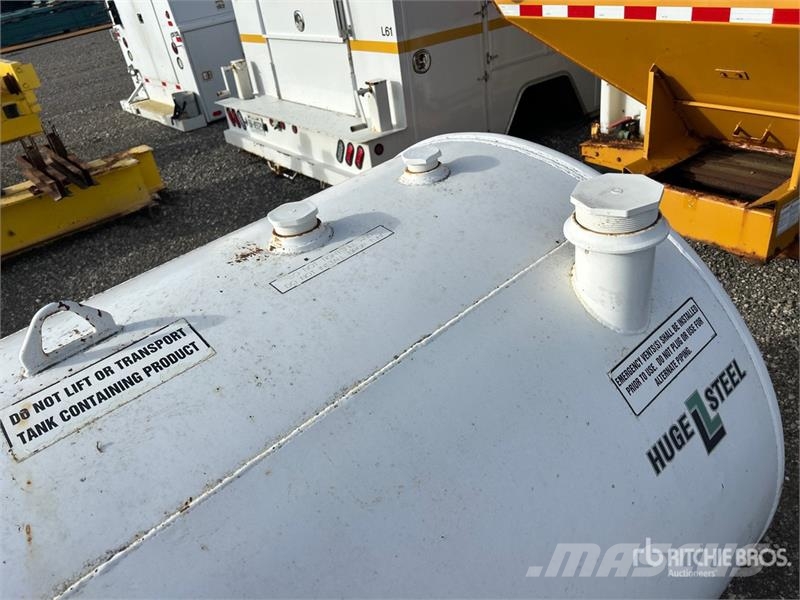  4633 L Steel Fuel Tank Polttoaine- ja lisäainesäiliöt