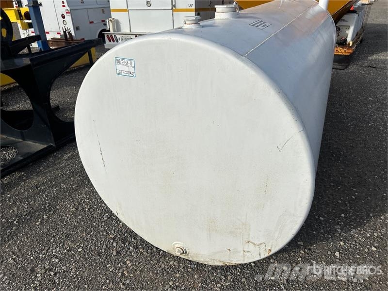  4633 L Steel Fuel Tank Polttoaine- ja lisäainesäiliöt