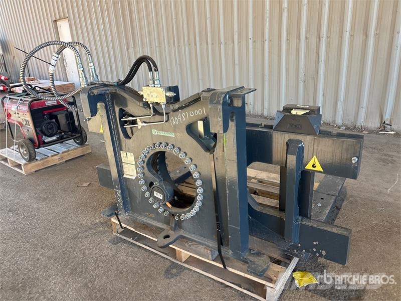  47 in Rotating Fork Attachment Fourche