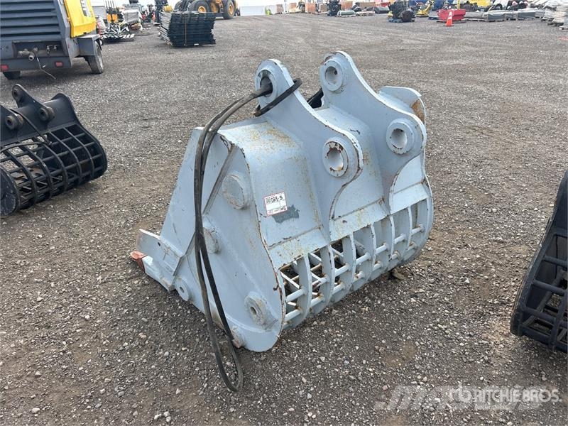 47 in Skeleton Excavator Bucket Godet