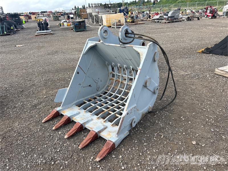 47 in Skeleton Excavator Bucket Godet