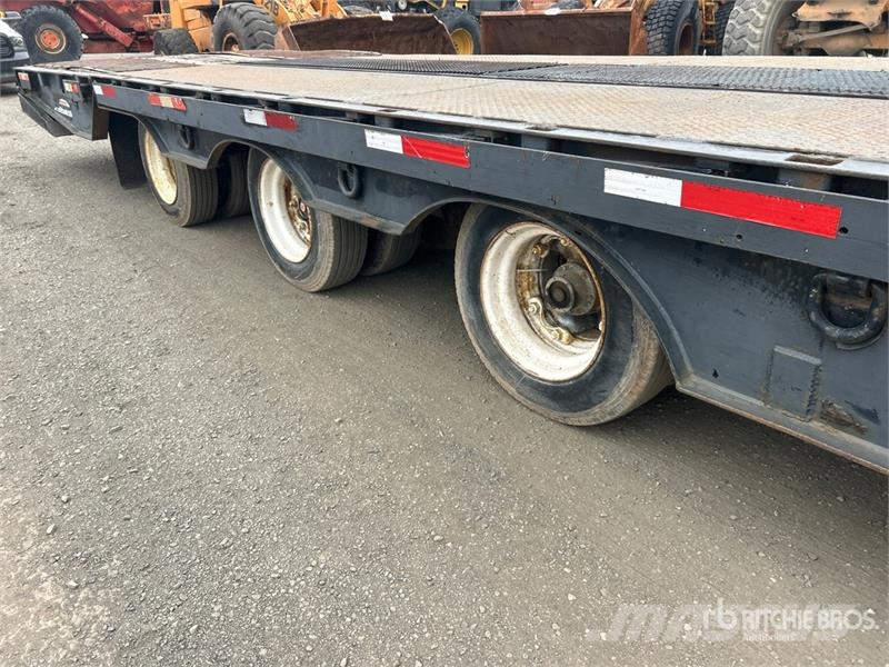  48 ft Tri/A Hydraulic Tail Trailer 平板拖车