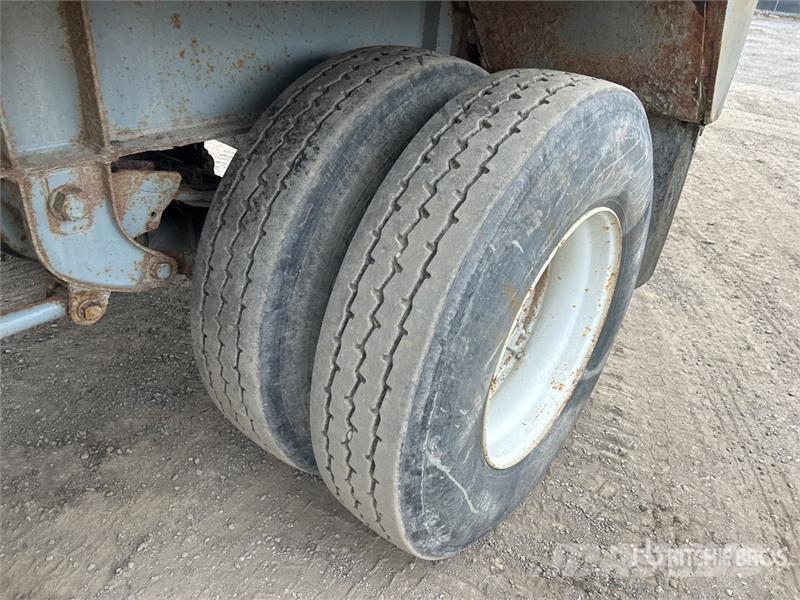 48 ft Tri/A Moving Floor Trailer Puspriekabės su grindimis
