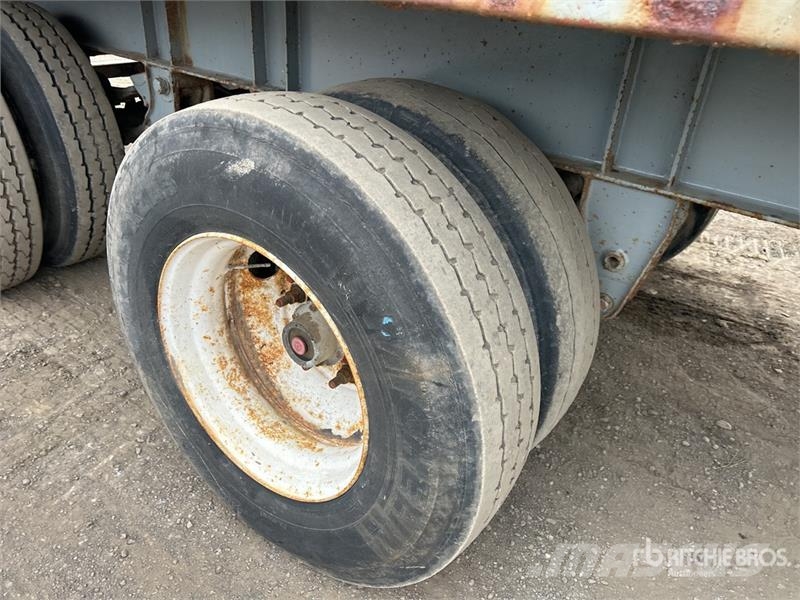 48 ft Tri/A Moving Floor Trailer Puspriekabės su grindimis