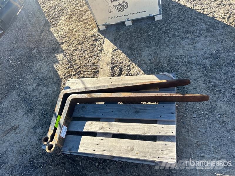 48 in Wheel Loader Forks Fourche