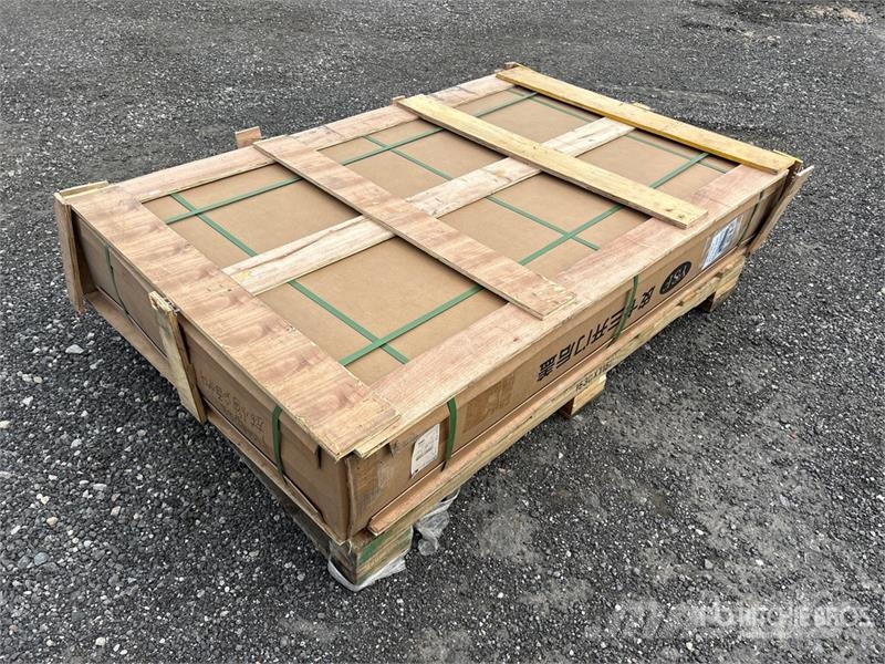  5.5 ft Truck Cap (Unused) Kabine in notranjost