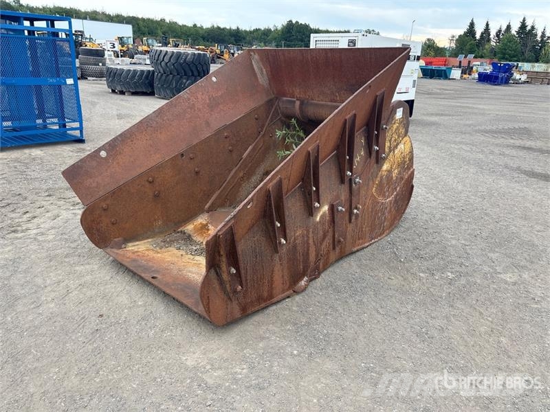 51 in Cleanup Excavator Bucket - Fits Cat 345 Godet