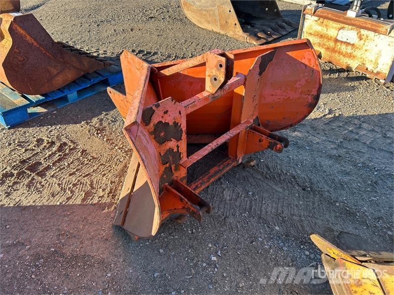 52 in Snow Plow Hóeltakarítók