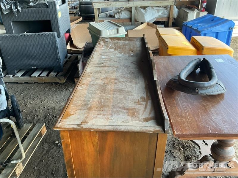 53 ft x 36 ft Table 其他組件
