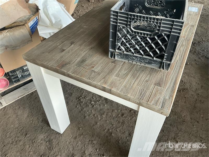 55" x 33.5 Table 其他組件