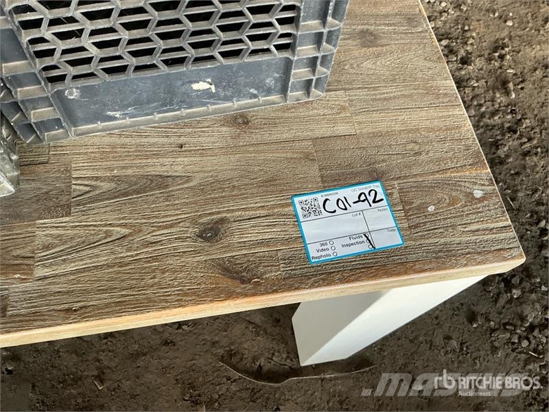 55" x 33.5 Table 其他組件