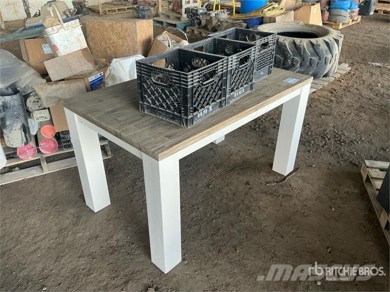 55" x 33.5 Table 其他組件