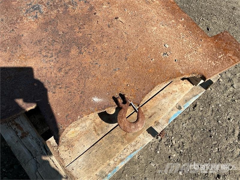 55" x 51" Metal plate Strgalci