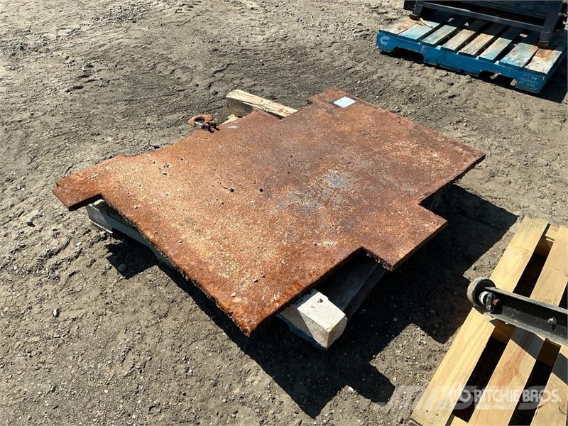 55" x 51" Metal plate Strgalci