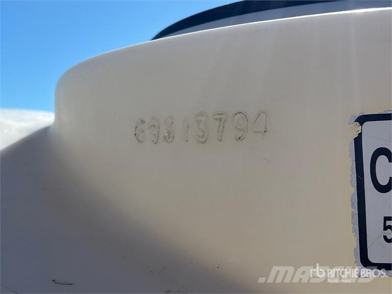  550 gal Water Tank Kraftstoff- und Zusatzstoffbehälter
