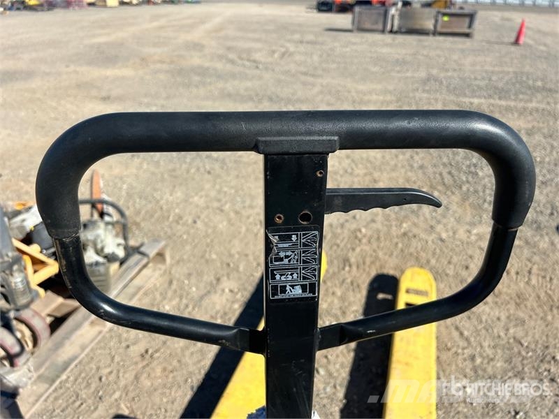 5500 lb Pallet Jack Transpallet elettrici a timone