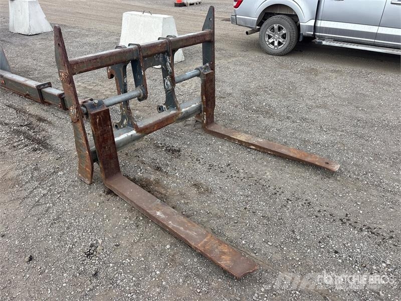 57 in Wheel Loader Forks - Fits John Deere 544J Fourche