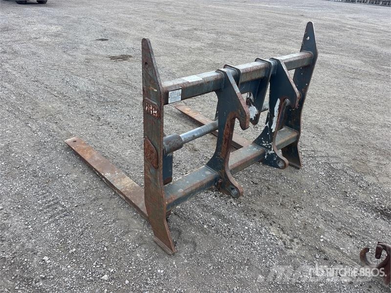 57 in Wheel Loader Forks - Fits John Deere 544J Fourche