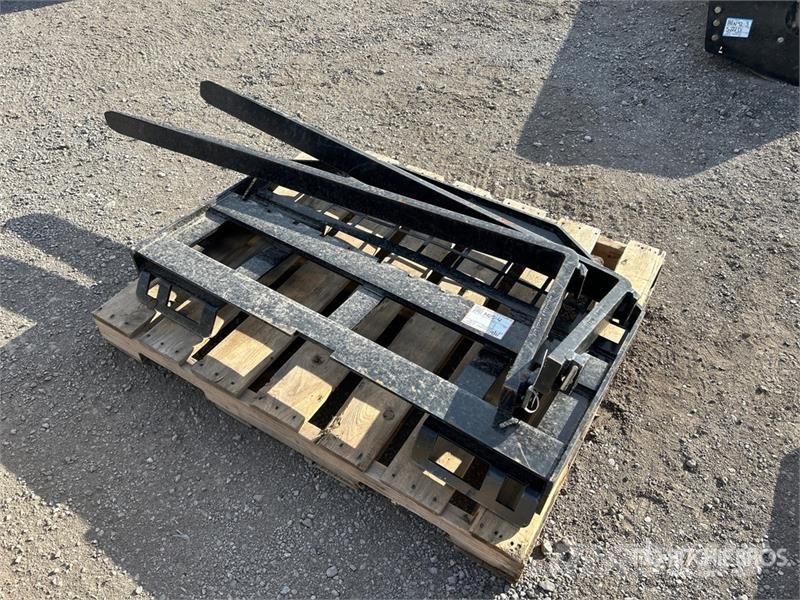  58 in Skid Steer Forks شوكات