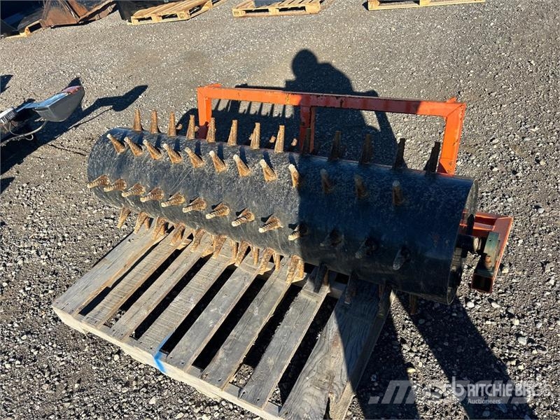  59 in Skid Steer Aerator Otros componentes