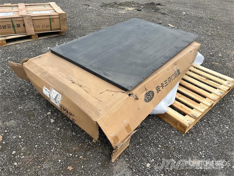  6.4 ft Truck Cap (Unused) Ohjaamot ja sisustat