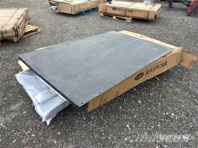  6.4 ft Truck Cap (Unused) Ohjaamot ja sisustat