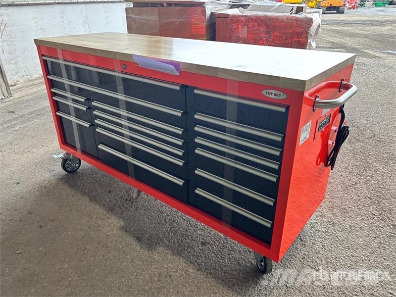 6 ft 17-Drawer Rolling Heavy-Duty Workbench Andre komponenter