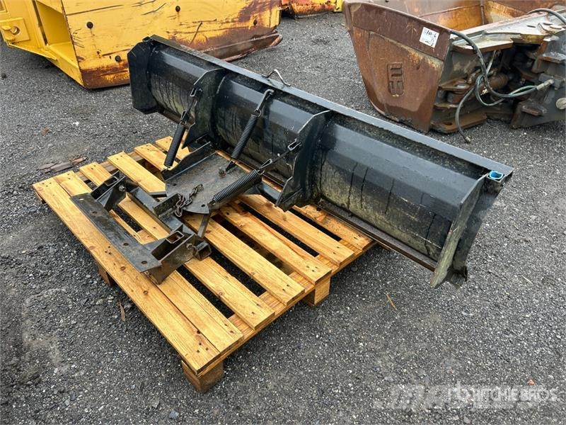 6 ft Reversing Snow Plow - Fits Tractor Lame pentru dezapezire si pluguri