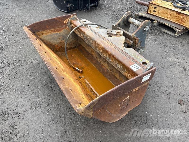  60 in 0.57 m3 Hydraulic Tilting Excavator Bucket - دلاء