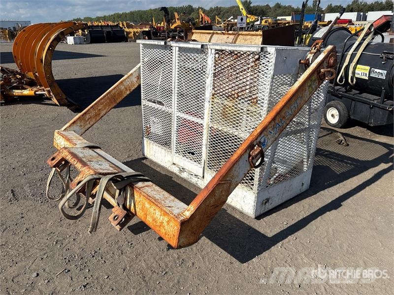 60 in 800 lb Personnel Basket Vertikalūs stiebiniai keltuvai